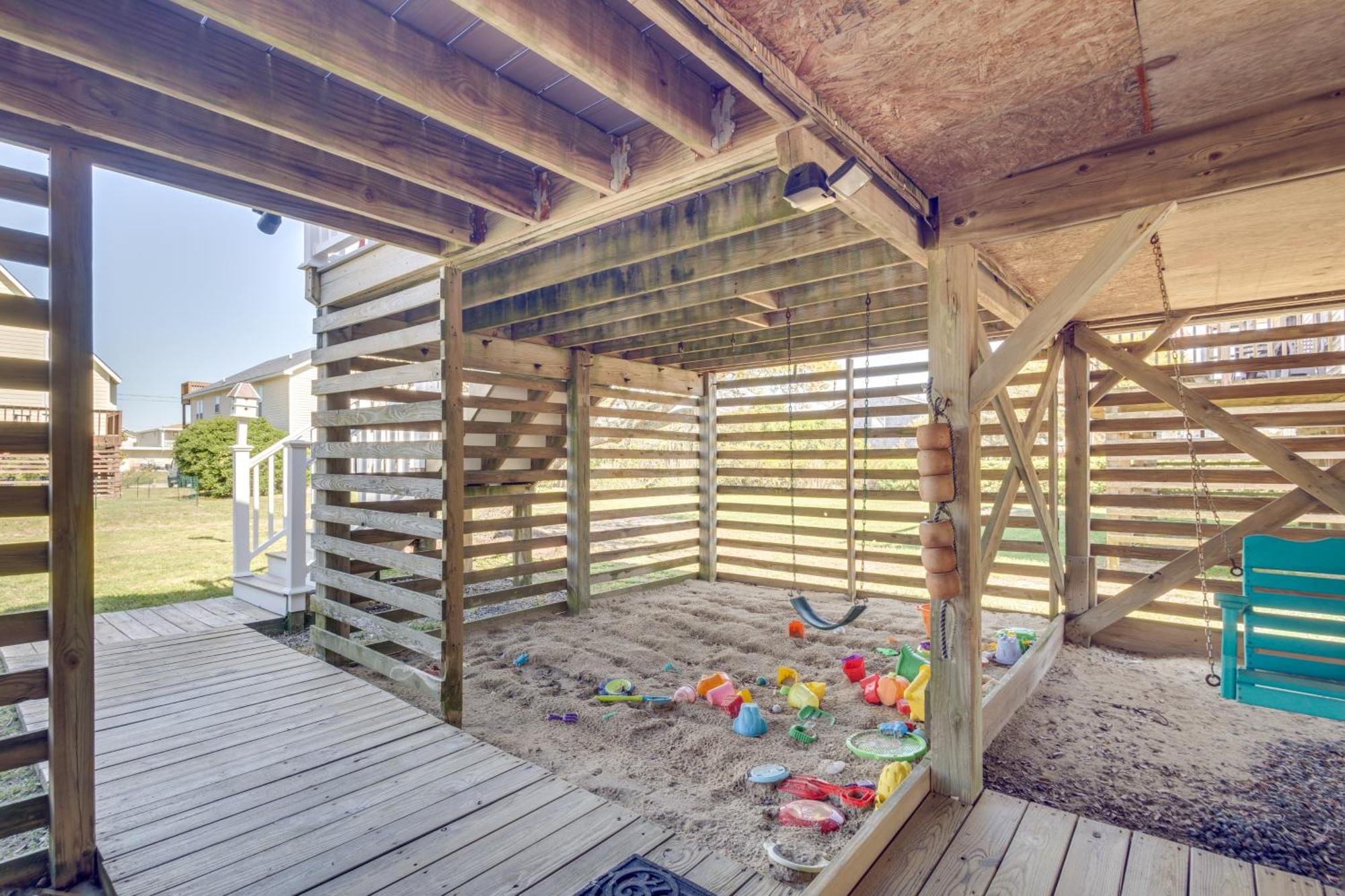 Coastal Home With Deck And Outdoor Shower Kill Devil Hills Εξωτερικό φωτογραφία