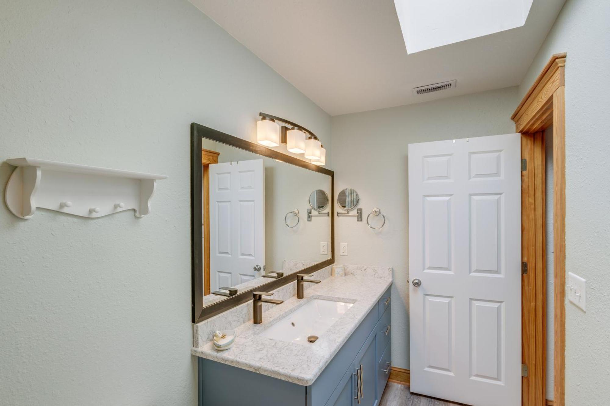 Coastal Home With Deck And Outdoor Shower Kill Devil Hills Εξωτερικό φωτογραφία